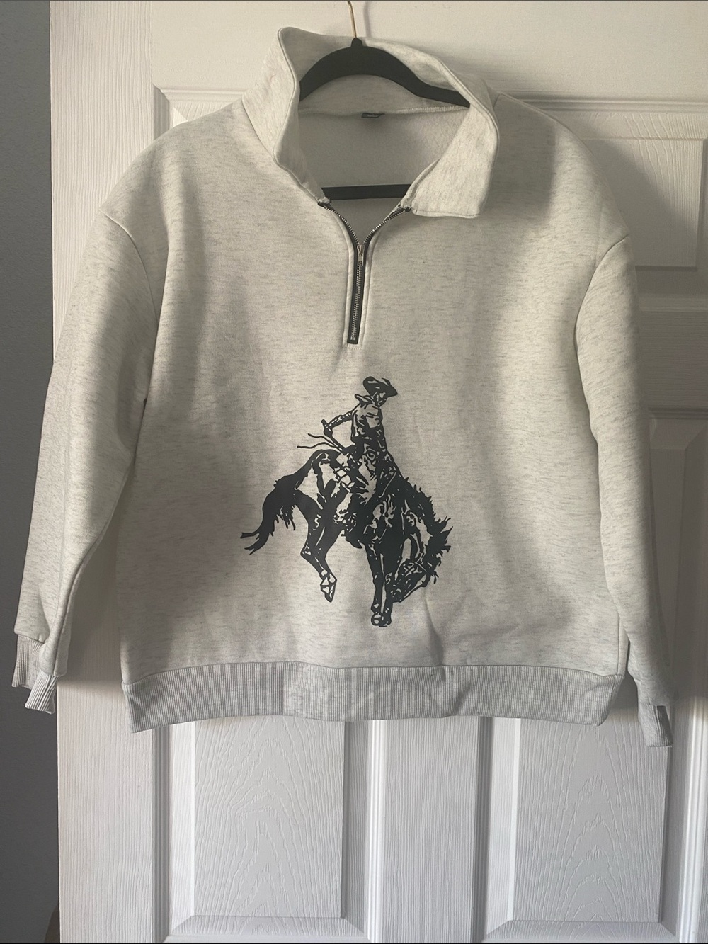 SHEIN Light Gray Quarter-Zip Rodeo Horse Sweatshirt